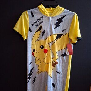 NEW Pikachu Short Hooded Onesie - Toddler size 8